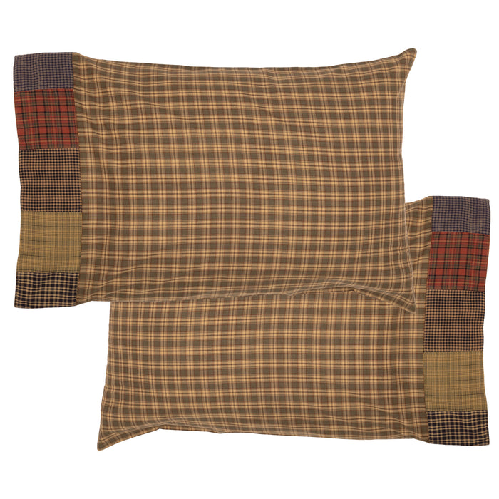 Cedar Ridge Standard Pillow Case with Block Border Set of 2 21x30