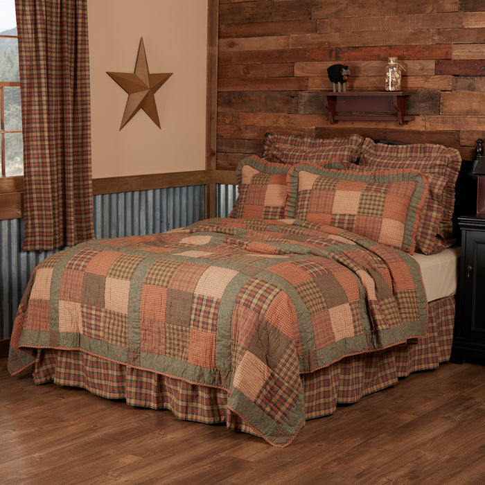 Crosswoods California King Quilt 130Wx115L