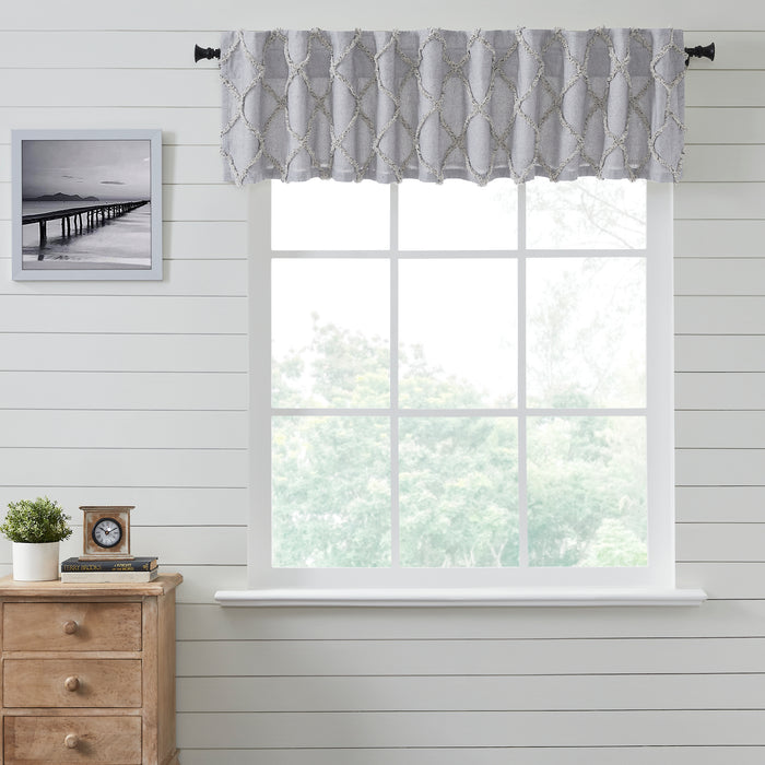 Frayed Lattice Creme & Black Valance 16x90